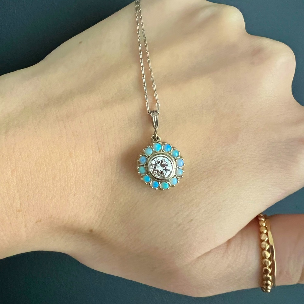 14k White Gold Diamond and Opal Round Pendant Necklace